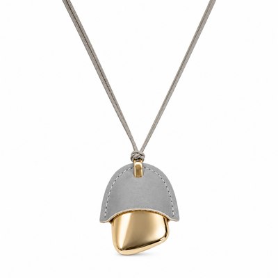 Minimalist Acorn Pendant Necklace – 18K Gold