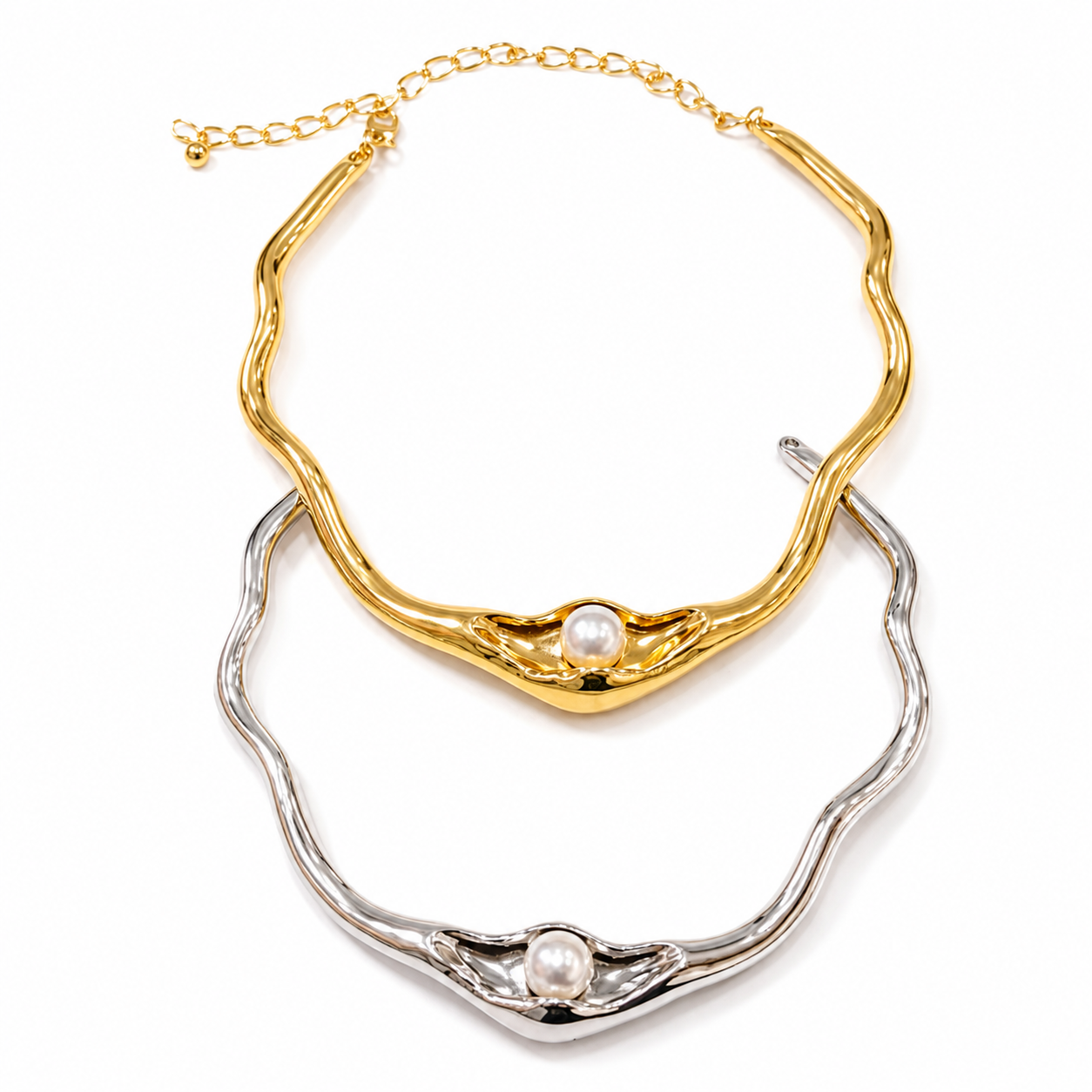 18K Gold Plated Sculptural Pearl Choker Necklace