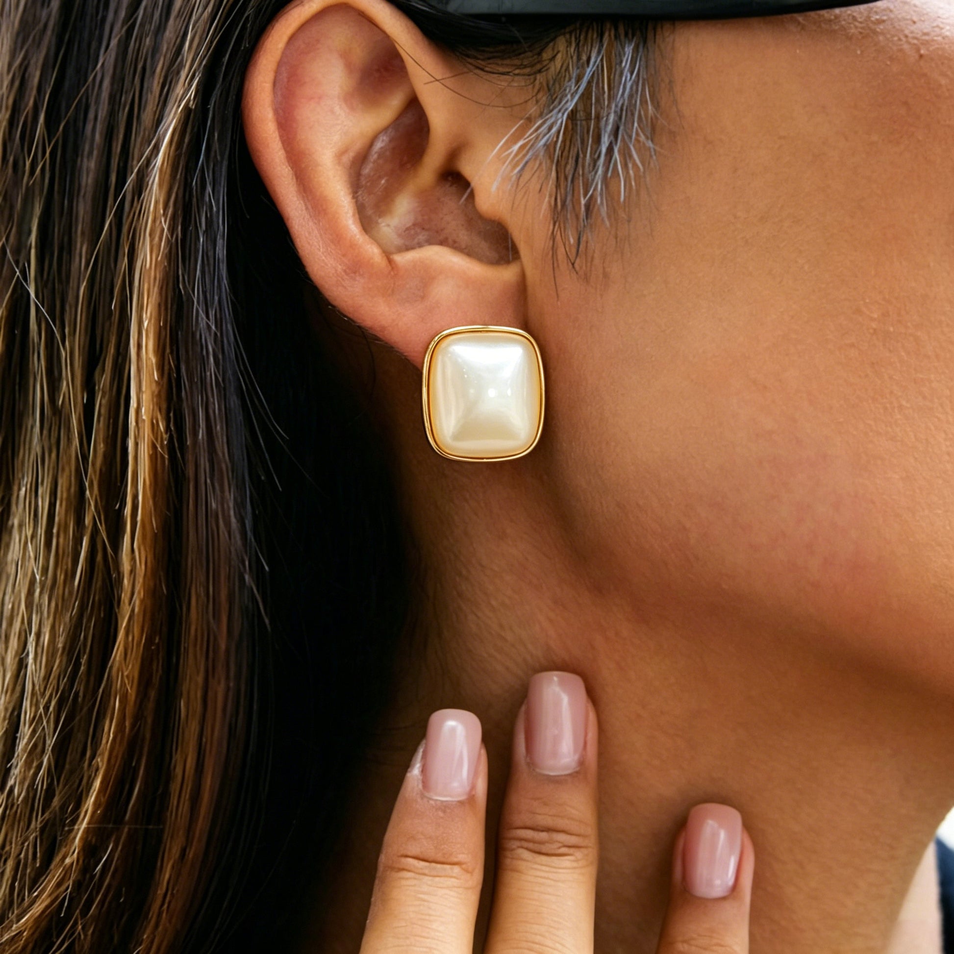Quiet Luxury Square Stud Earrings - 18K Gold