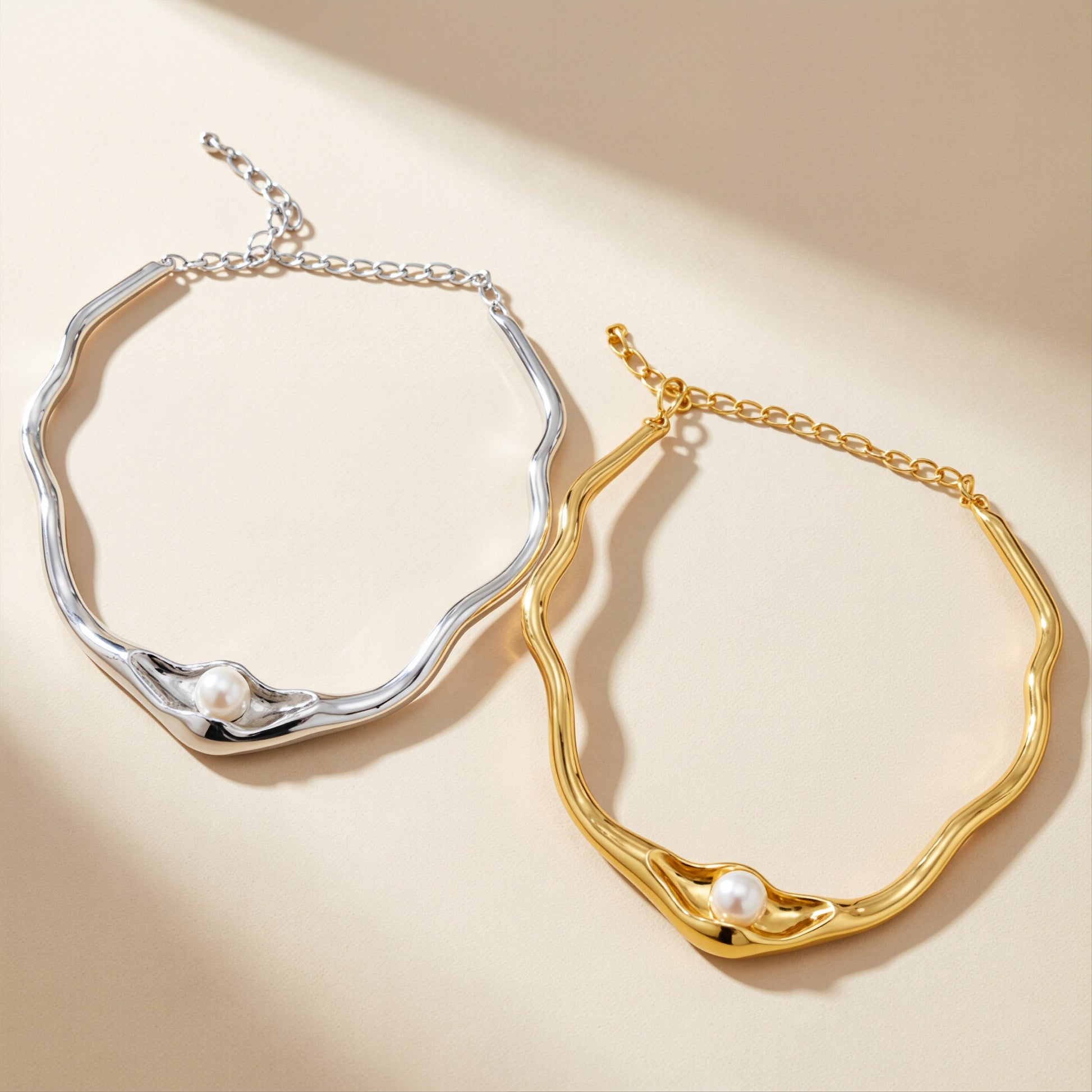 18K Gold Plated Sculptural Pearl Choker Necklace