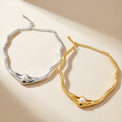 18K Gold Plated Sculptural Pearl Choker Necklace