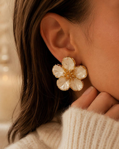 Mother of Pearl Flower Stud Earrings