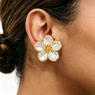 Mother of Pearl Flower Stud Earrings